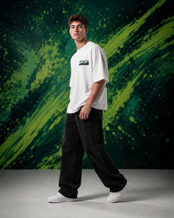 Aston Martin Formula 1 Team T-Shirt White (Oversized) side Aston Martin Formula 1 Team T-Shirt White (Oversized) side view worn by model